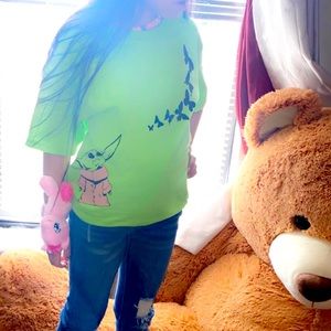 Baby yoda with butterflies t-shirts, custom-made